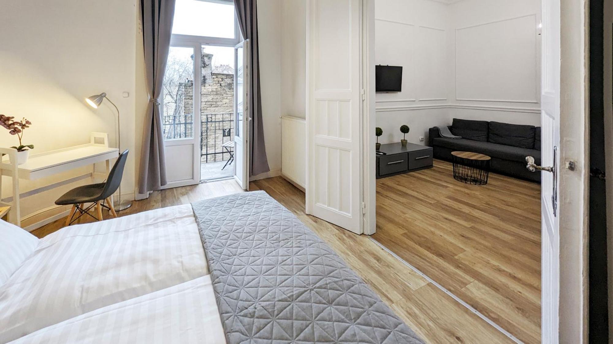 3 Room Apartment In The Beautiful Street Budapest Exterior photo